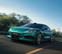 Denza Z9GT // Source : Denza