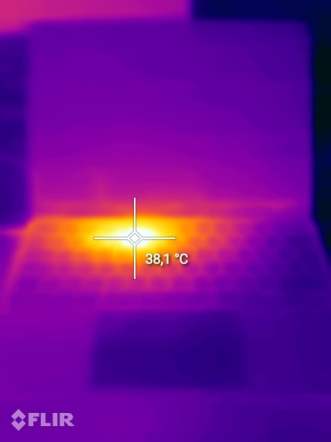 MacBook Neo chauffe-1