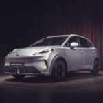 MG lance la concurrente de la R5 électrique en France à moins de 20 000 €, mais il va falloir faire vite