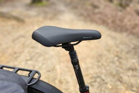 Moustache Xroad 4 2026 selle suspendue