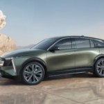 Voici le DS N°7, la nouvelle voiture électrique de la marque premium française aux 740 km d’autonomie