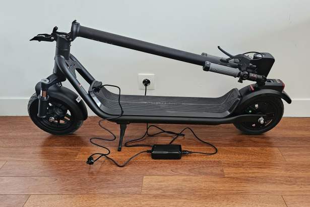 Trottinette électrique Niu KQi 100F recharge