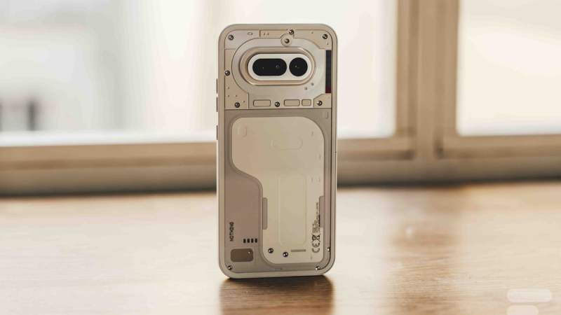 Un zoom périscopique à 369 euros, on a testé le Nothing Phone (4a)