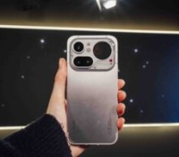 Nothing Phone (4a) Pro // Source : Chloé Pertuis - Frandroid