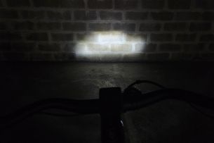 Origine Montmartre Air éclairage faisceau Origine Montmartre Air éclairage faisceau