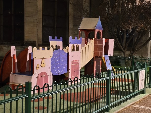 Poco X8 Pro - Zoom 2x nuit (2)