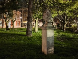 Poco X8 Pro - Zoom 2x nuit (3)