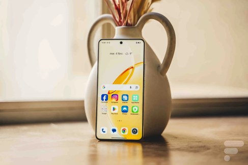 Realme 16 Pro+ (13)
