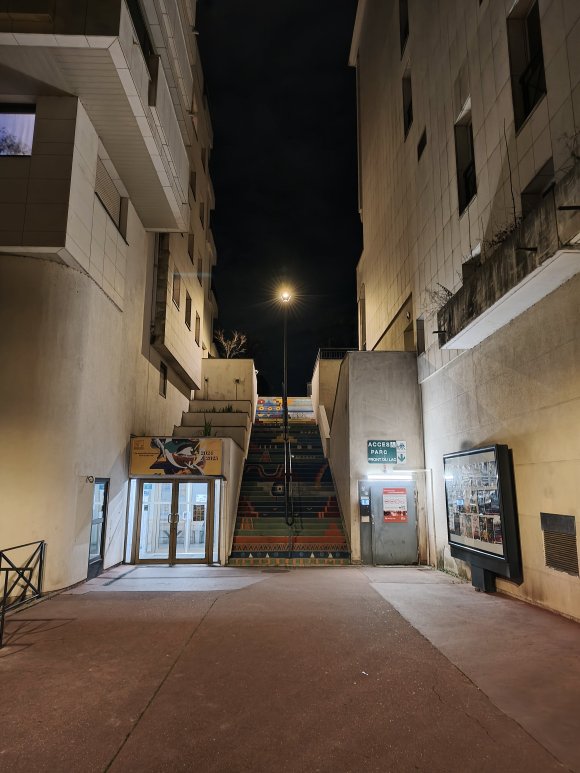 Realme 16 Pro - GA Nuit (5)