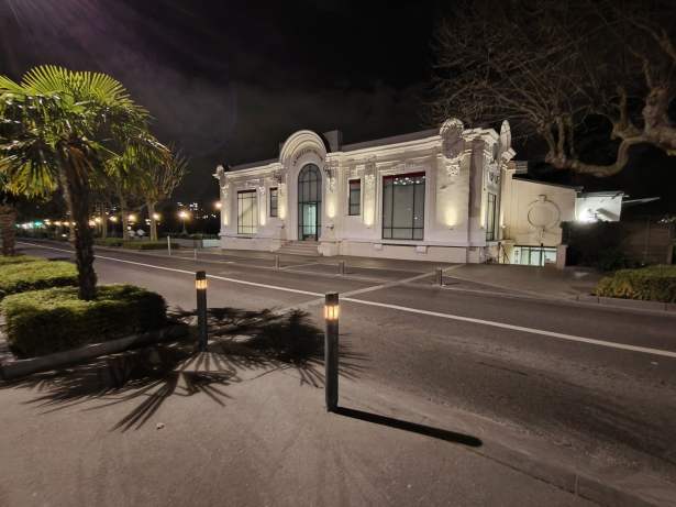 Realme 16 Pro - UGA Nuit (2)