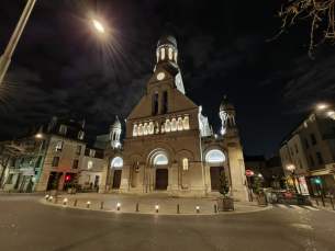 Realme 16 Pro - UGA Nuit (3)