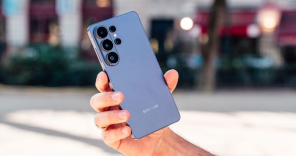 Samsung Galaxy S26 Ultra // Source : Robin Wycke - Frandroid