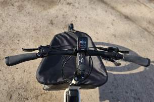 Shwette Baggy guidon