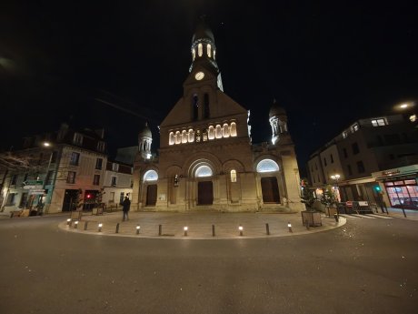 Signature - UGA Nuit