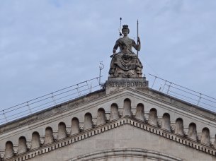 Signature - zoom 10x (2)