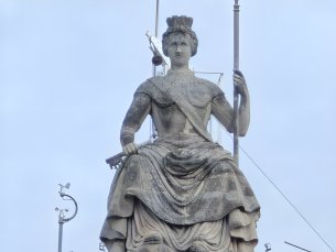 Signature - zoom 30x