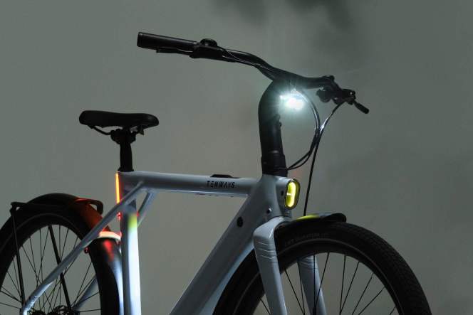 Tenways CGO009 Nova edição 2026 iluminação