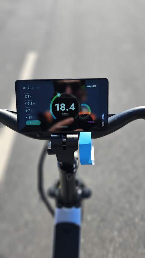Vélo électrique Test Tarran L1 écran conduite