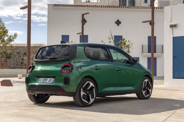 Renault Twingo E-Tech (2026) // Source : Renault