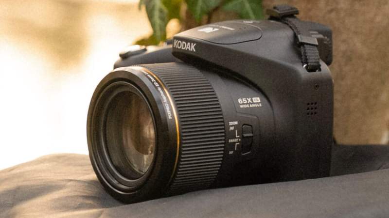 PixPro AZ653 : Kodak n’a pas disparu et lance un nouvel appareil photo pas cher au zoom x65 impressionnant