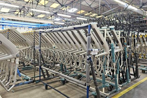 Usine MFC v&eacute;los Intersport cadres (2)