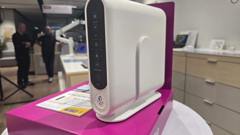 La Poste Mobile s’attaque à Orange et Free avec la Bbox Pro Pulse, une nouvelle offre box internet dédiée aux professionnels