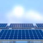 « Des attaques menées à distance avec des drones » : le scénario catastrophe des panneaux solaires qui alerte les chercheurs