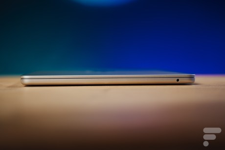 Apple MacBook Air 13 M5-8 L'Apple MacBook Air 13 M5 // Source : Chloé Pertuis pour Frandroid