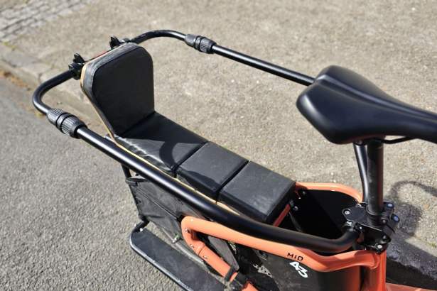 Encosto com almofada de banco médio Bike43