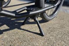 Vélo électrique longtail Brekr L250 béquille