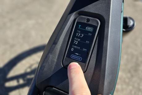 Vélo électrique longtail Brekr L250 écran 2