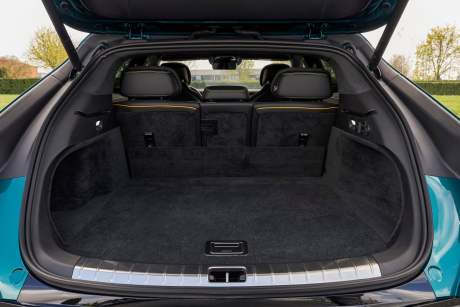 Denza Z9GT // Source : Denza