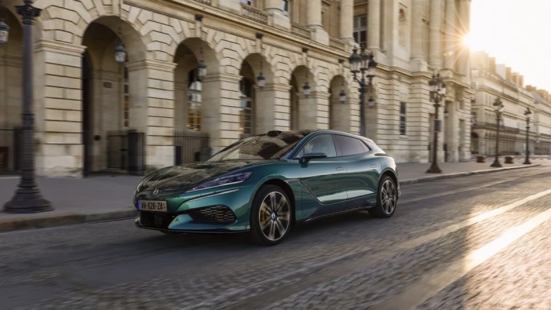 Un ex-designer d’Audi à Milan : le plan de BYD pour conquérir l’Europe