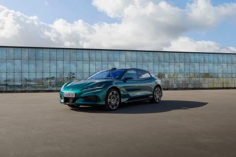 Denza Z9GT // Source : Denza