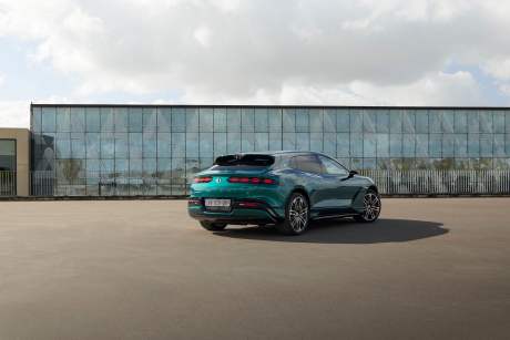 Denza Z9GT // Source : Denza