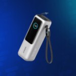 Ce batterie de 165 W avec deux câbles rétractables et quatre ports de charge s&rsquo;offre une remise de 23 %