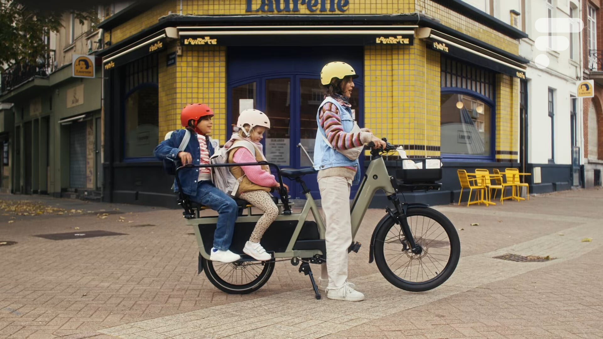 E THREE 900 0-35 screenshot