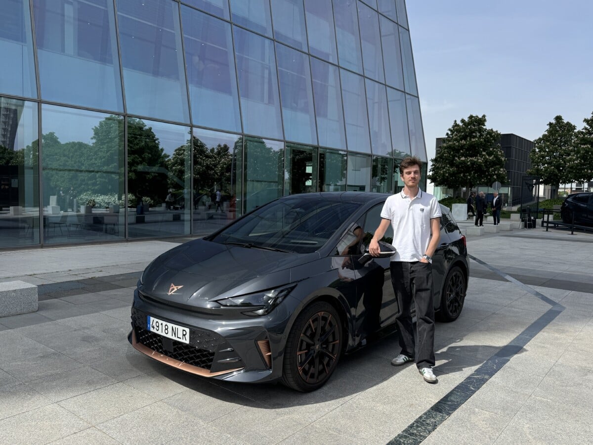 Essai Cupra Born // Source : Paul-Émile CASSORET pour Frandroid Essai Cupra Born // Source : Paul-Émile CASSORET pour Frandroid