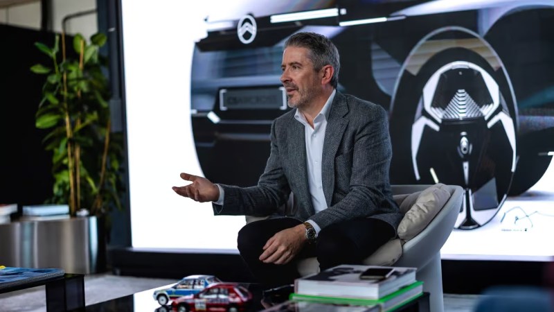 « Nous ne voulons pas de clones »&nbsp;: le designers de Stellantis veut différencier chaque voiture de chaque marque du groupe