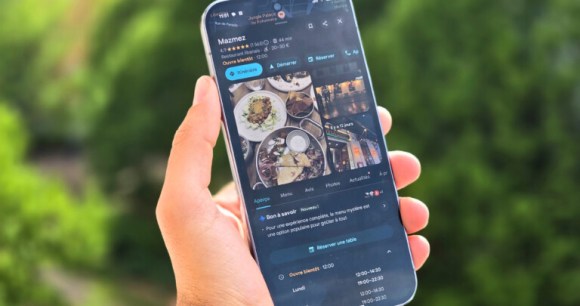 Gemini fait des suggestions sur les restaurants que vous consultez dans Google Maps // Source : Frandroid Gemini fait des suggestions sur les restaurants que vous consultez dans Google Maps // Source : Frandroid