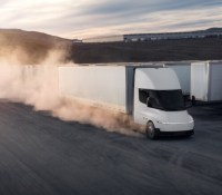 Tesla Semi (2026) // Source : Tesla Tesla Semi (2026) // Source : Tesla