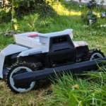 Test du Segway Navimow X420 : un robot tondeuse 4WD taillé pour les grands terrains