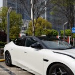 Geely vient de battre BYD avec une voiture électrique capable de se recharger en moins de 5 minutes, la preuve en vidéo