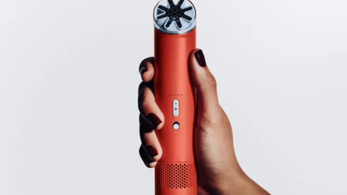 Image Un moteur à 65 000 tr/min autour du cou ? Dyson l’a fait