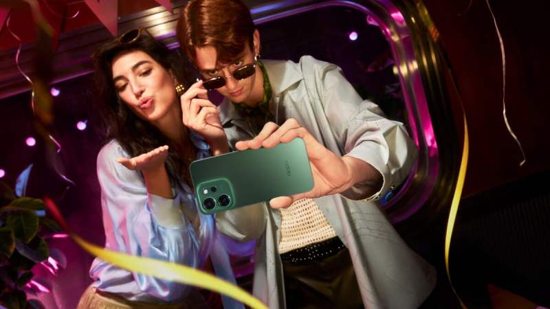 Excellente affaire sur le marché du milieu de gamme avec l&rsquo;Oppo Reno 14 FS (OLED, 6 000 mAh, IP69) qui perd 30&nbsp;% de son prix