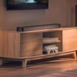 Cette barre de son JBL 5.0 compatible Dolby Atmos et DTS Virtual:X était déjà abordable, mais elle l&rsquo;est encore plus avec cette remise de 38 %