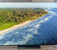 TV LG OLED77C6 // Source : Sylvain Pichot - Frandroid