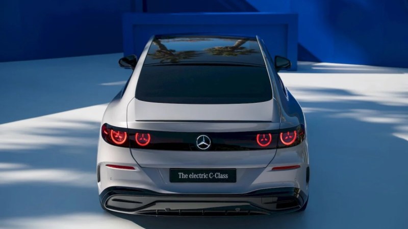 Mercedes Classe C électrique&nbsp;: voici les prix français de la berline avec 760 km d&rsquo;autonomie