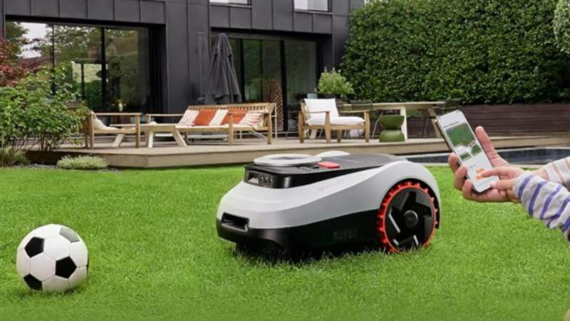 Amazon casse le prix du nouveau robot tondeuse Segway Navimow i220 LiDAR : -580 € sur ce modèle d’une efficacité redoutable