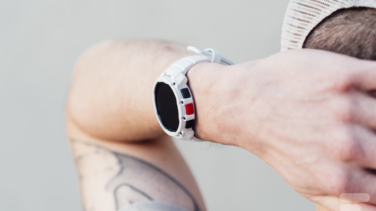 Polar Street X : montre de trail urbain entre ville et aventure - Image d'illustration